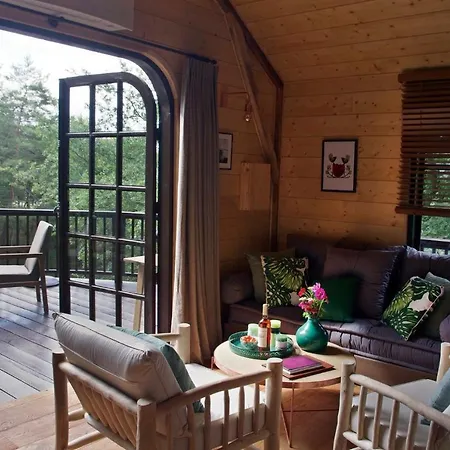 De La Mesange 샬레 Auriac-du-Périgord